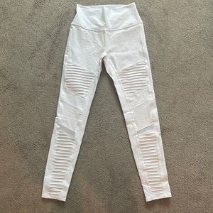 ALO YOGA WHITE MOTO LEGGING SIZE L